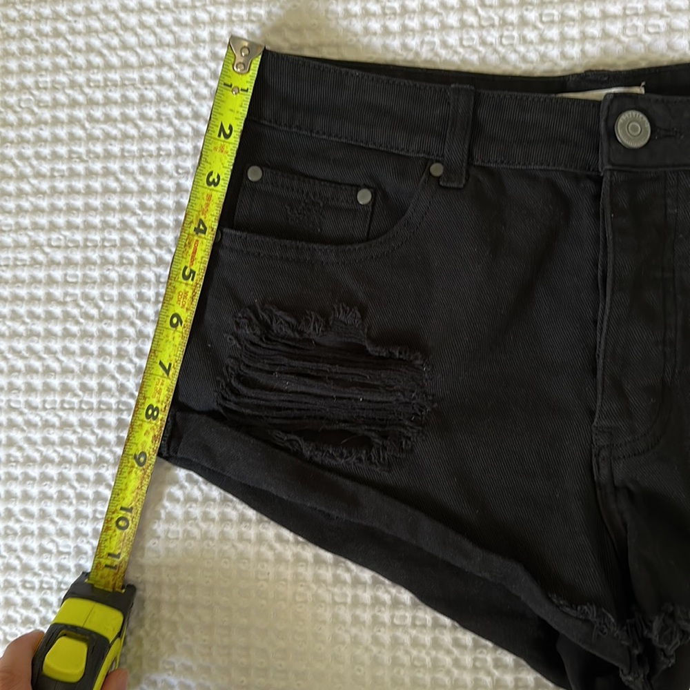 Forever 21 Jean Shorts - Picture 5 of 8